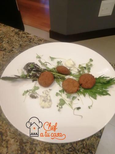 Menú Árabe en Chef a tu Casa , Falafel y dep de yogurth (1)